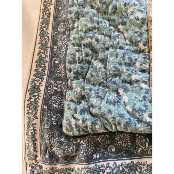 Soft Surroundings Blue White paisley pillow shams set zip close cotton linen - Picture 5 of 10